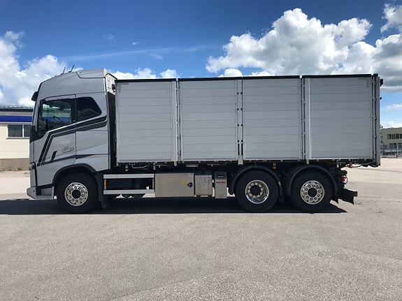 Volvo FH 6x2 Spannmålsbil 6 of 12