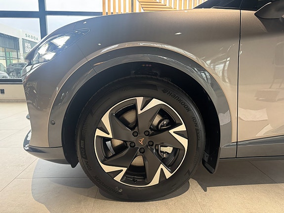 Cupra Tavascan 17 of 17