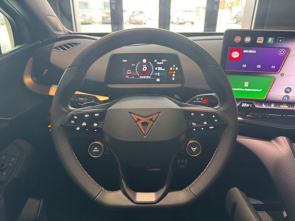 Cupra Tavascan 10 of 20