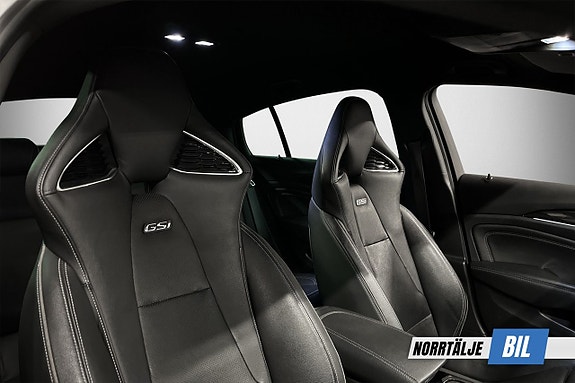 Opel Insignia 10 of 24