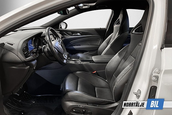Opel Insignia 3 of 5