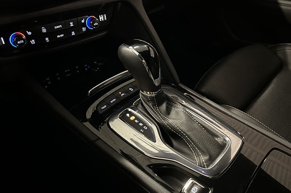 Opel Insignia 16 of 24