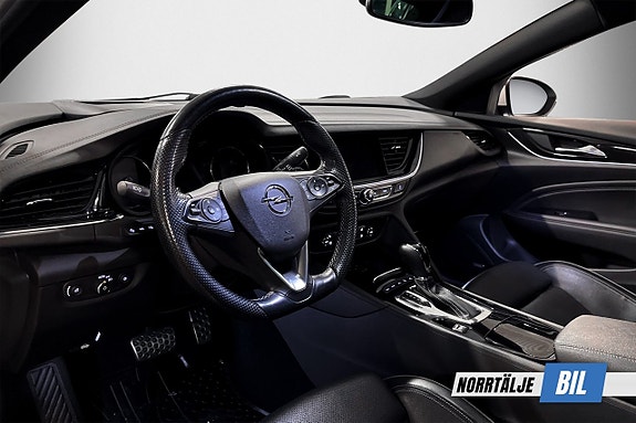 Opel Insignia 8 of 24