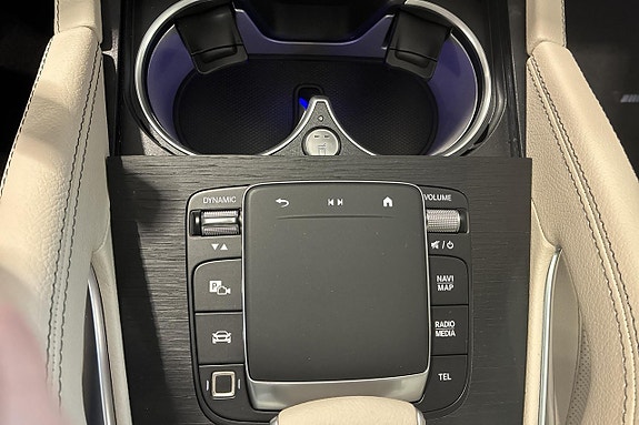 Mercedes-Benz GLS450 d 14 of 16