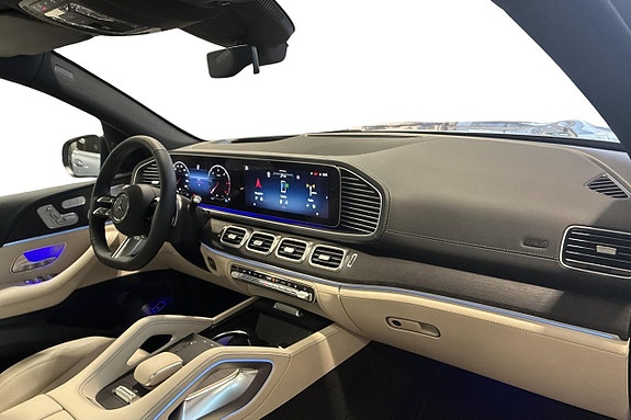 Mercedes-Benz GLS450 d 9 of 16