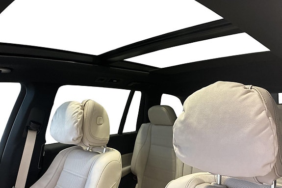 Mercedes-Benz GLS450 d 12 of 16
