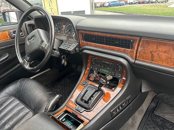 Daimler Sovereign 5 of 5
