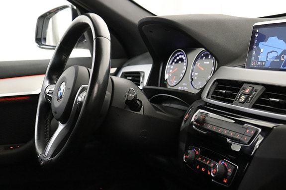 BMW X1 18 of 21