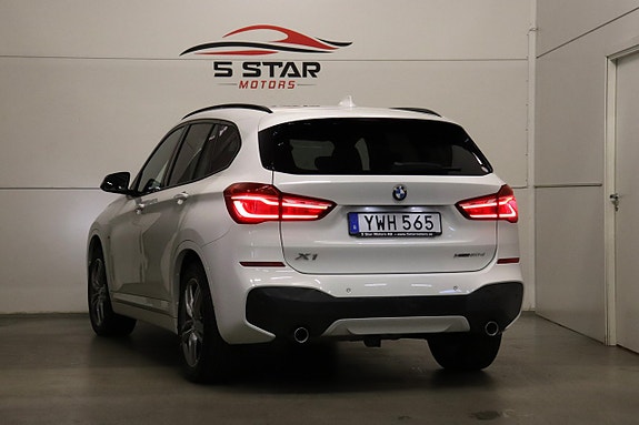 BMW X1 5 of 5