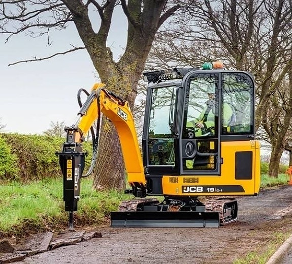 JCB 19 C-1 ink Engcon EC02 Basic, Skoppkt