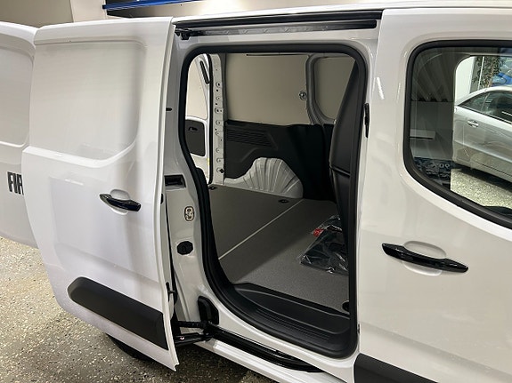 Fiat Doblo 8 of 9