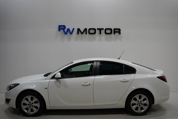 Opel Insignia 3 of 5