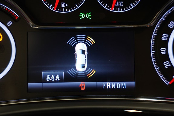 Opel Insignia 14 of 18