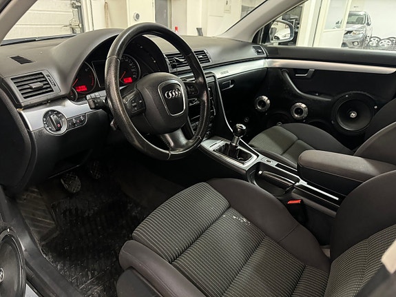 Audi A4 5 of 12