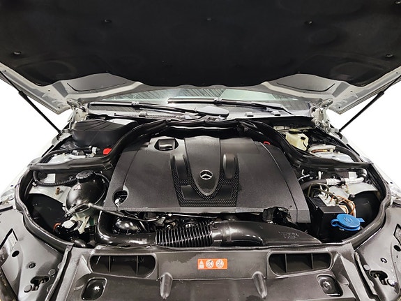 Mercedes-Benz C220 8 of 8