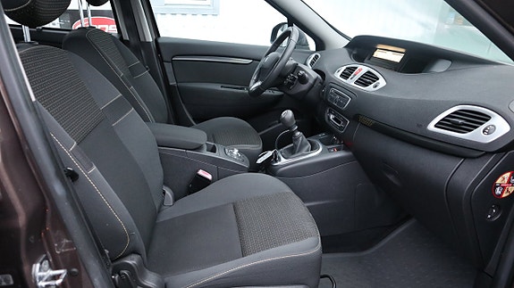 Renault Scenic III 10 of 16