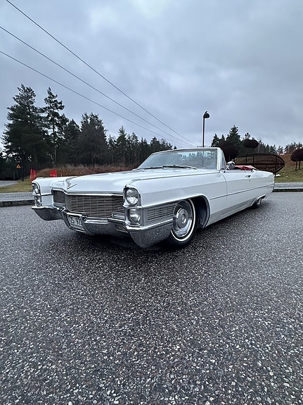 Cadillac Deville