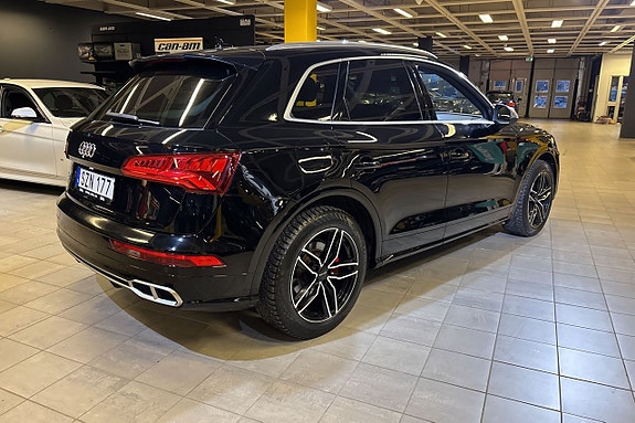 Audi SQ5 7 of 30