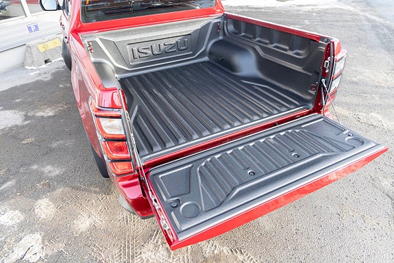 Isuzu D-max 10 of 18