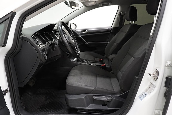 Volkswagen Golf VII 11 of 20