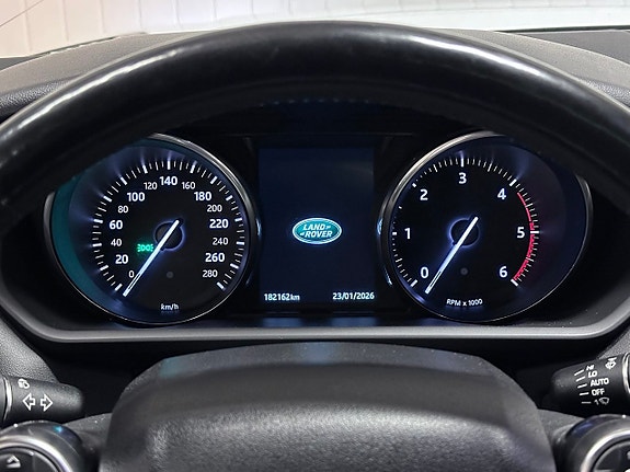 Land Rover Range Rover Sport 18 of 28