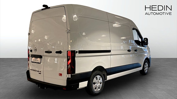Nissan Interstar 8 of 11