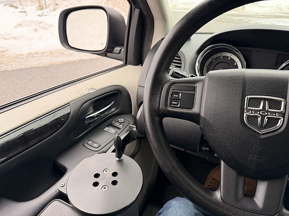 Dodge Grand Caravan 13 of 15