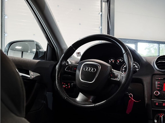 Audi A3 8 of 18