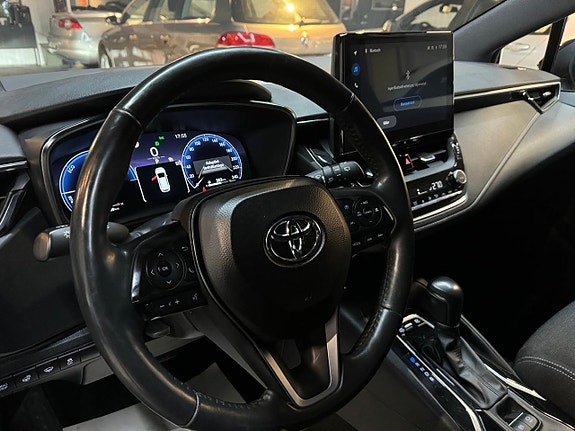 Toyota Corolla 9 of 18