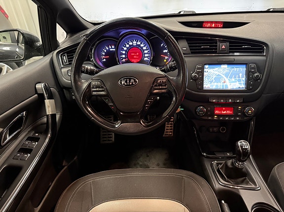 Kia Ceed 14 of 23