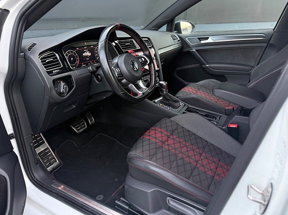 Volkswagen Golf-Serie 12 of 21