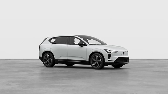 Volvo EX60 23 of 30