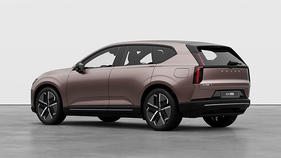 Volvo EX60 22 of 30