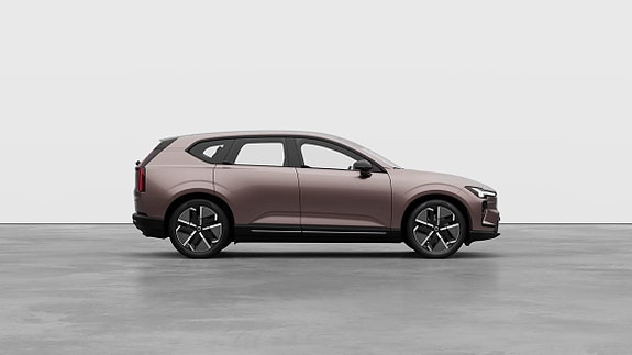 Volvo EX60 14 of 30