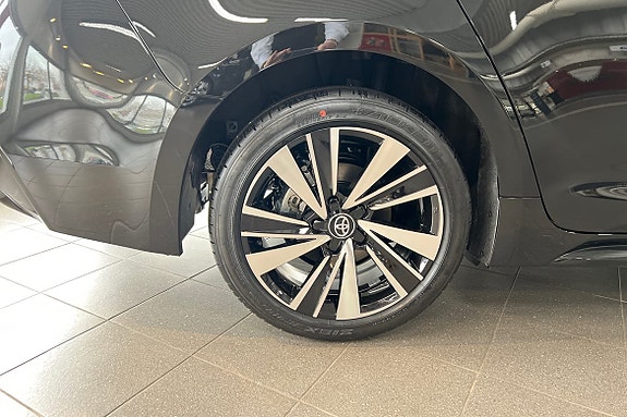 Toyota Corolla 9 of 20