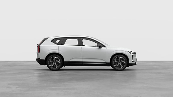 Volvo EX60 27 of 30