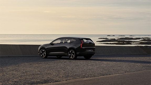 Volvo EX60 24 of 26
