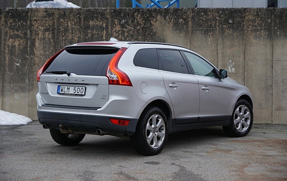 Volvo XC60 10 of 20