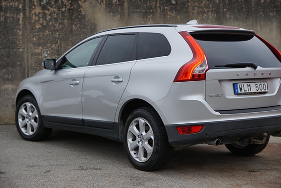 Volvo XC60 5 of 20