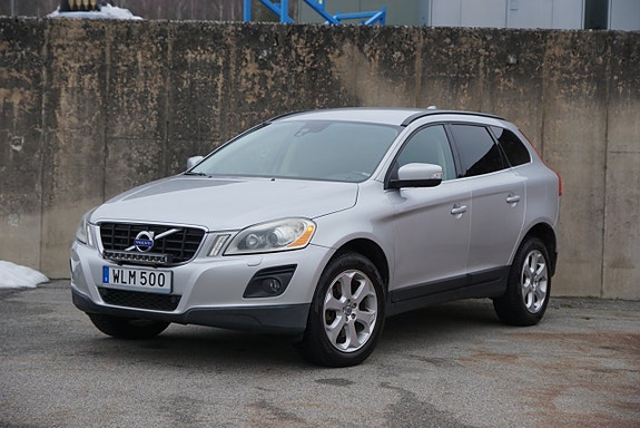 Volvo XC60 8 of 20