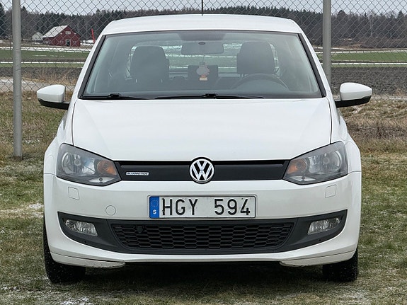Volkswagen Polo 2 of 5
