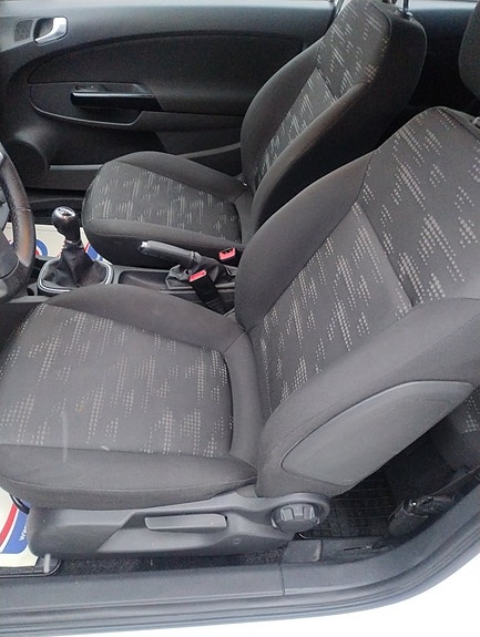 Opel Corsa 7 of 14