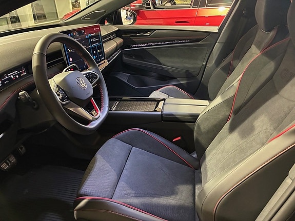 Volkswagen ID.7 10 of 15