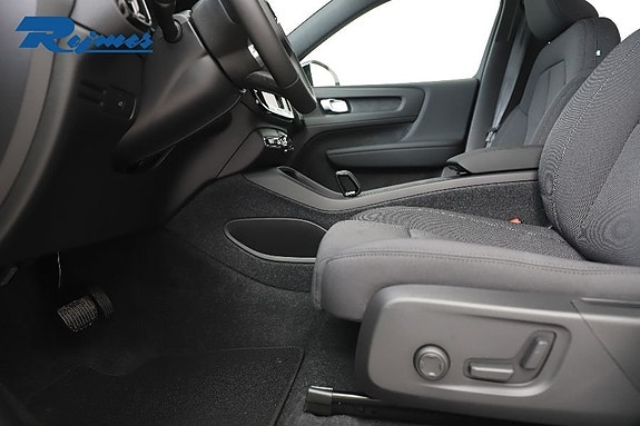 Volvo EX40 5 of 22