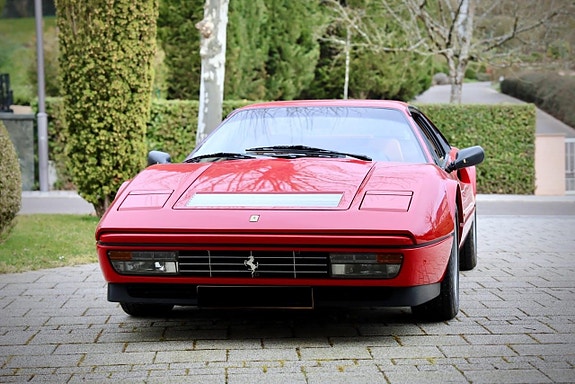 Ferrari 328 2 of 5