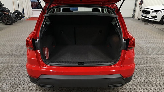 Seat Arona 10 of 23