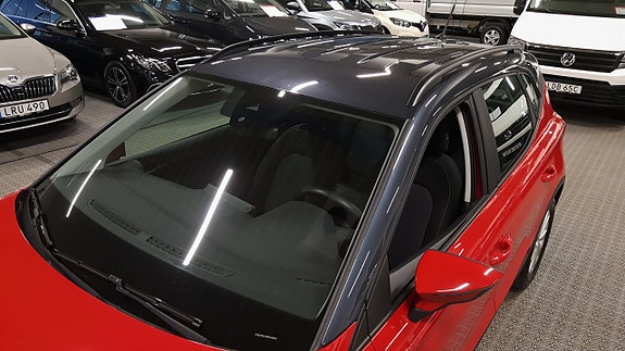Seat Arona 14 of 23