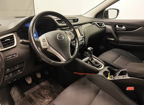 Nissan Qashqai 2 of 5