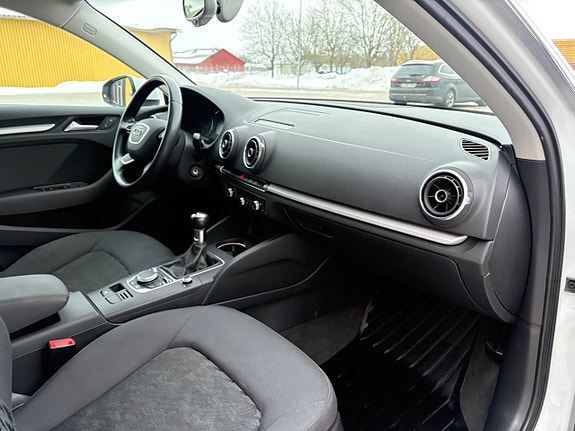 Audi A3 11 of 15