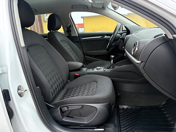 Audi A3 12 of 15